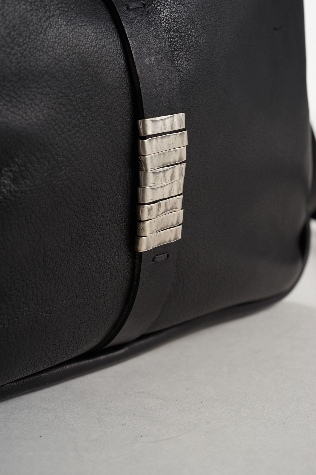 daniele basta leather and silver bags - DETAIL